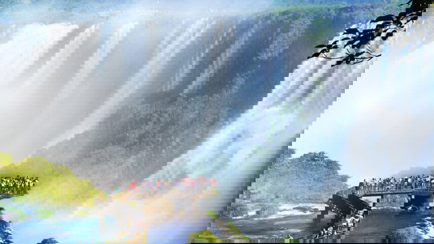 Brazil: Wildlife of the Amazon, Pantanal & Iguazu Falls