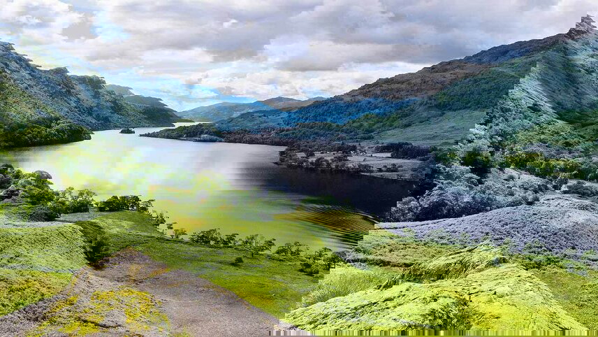 Gardens & Landscapes of the Scottish Highlands by Canal Boat