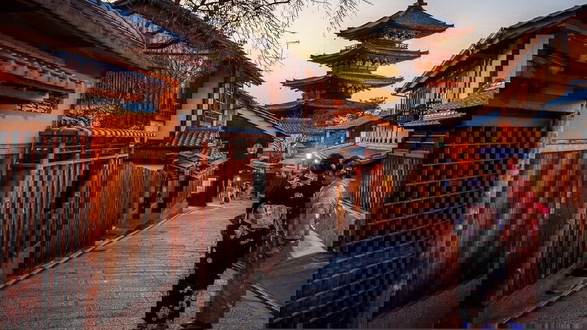 Sea of Japan, Temples & Mountains