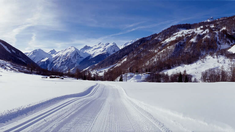 Cross-country Skiing in Kandersteg