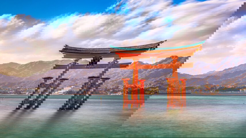 Through the Heart of Japan: Tokyo to Fukuoka Cruise - Premium Adventure