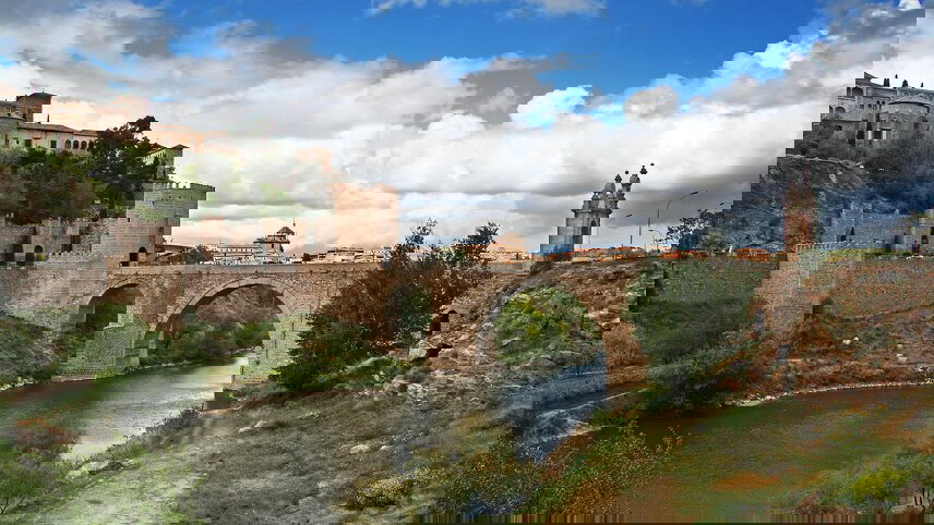 Premium Portugal and Spain in Depth