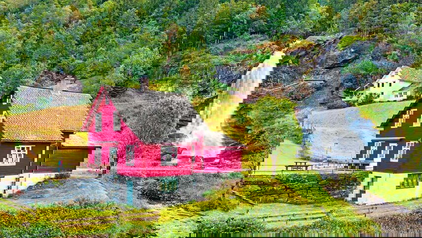 Scandinavian Discovery & Norwegian Fjords - Cruise & Land Journey