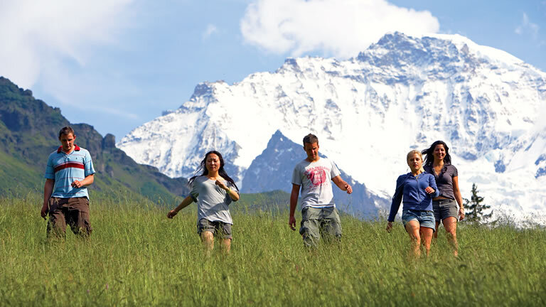 Play & Pause: Epic European