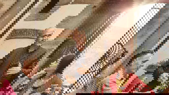 Your Invitation To Dine With The Locals