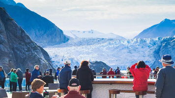 29 Day Alaska & Canadian Rockies with Inside Passage Cruise and Rocky Mountaineer (Globus)