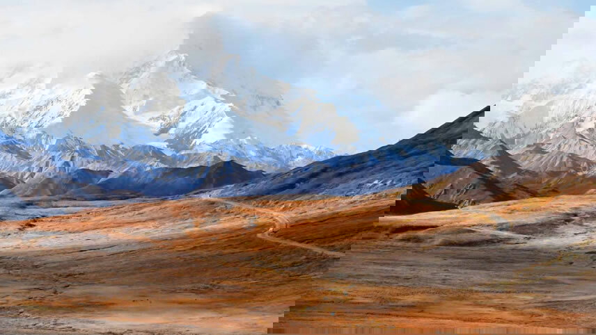 Canadian Rockies, Alaska & Arctic Circle