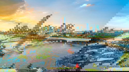 Cruises From Brisbane )