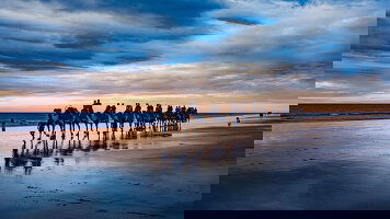 Cruises From Broome )