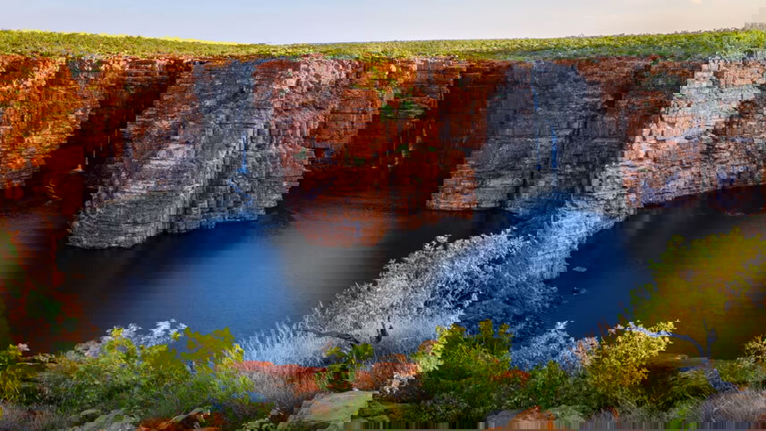 South Pacific Explorer & Kimberley Expedition