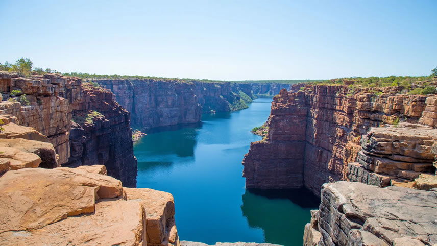 Kimberley Expedition: Waterfalls & Wanjinas