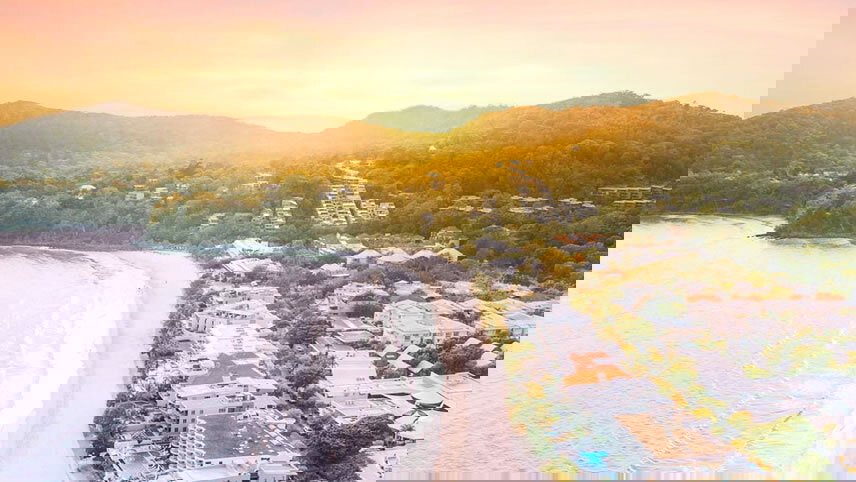 Australia: Beaches & Reefs