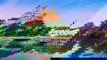 8 Day Melodies of the Danube (Festive Delights) (AmaWaterways)