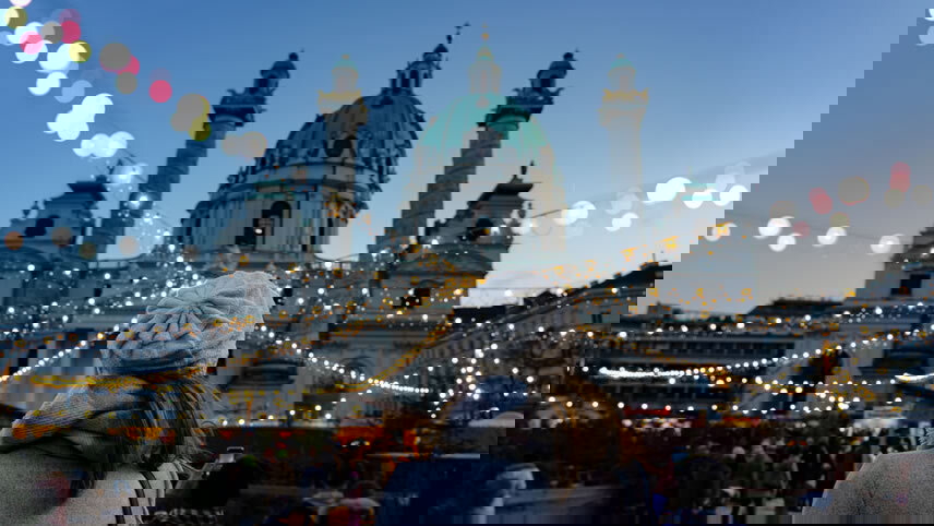 Danube Christmas Markets with Budapest Extension