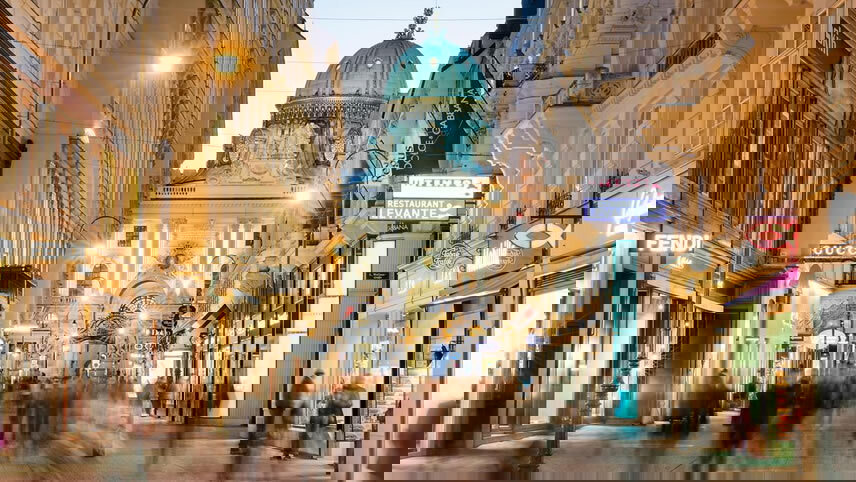 Central Europe: Castles, Culture & Capitals