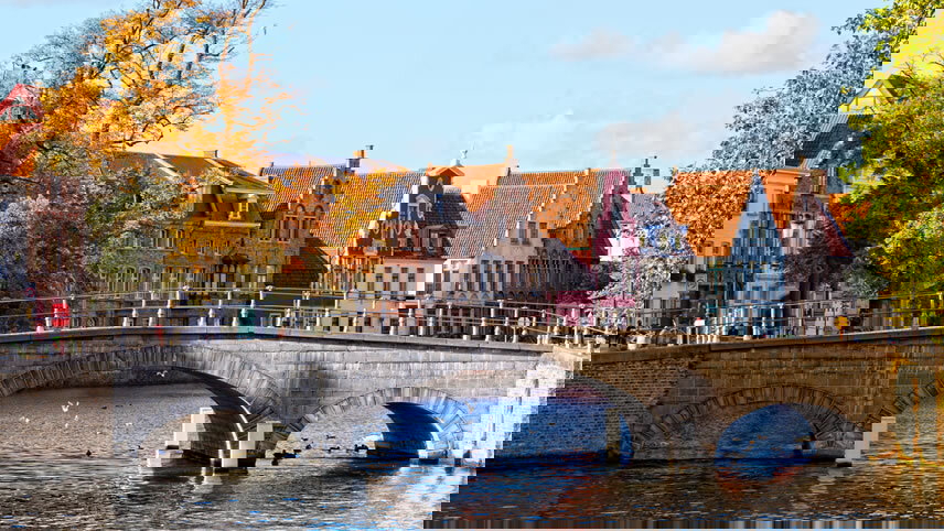 Cosmopolitan Capitals