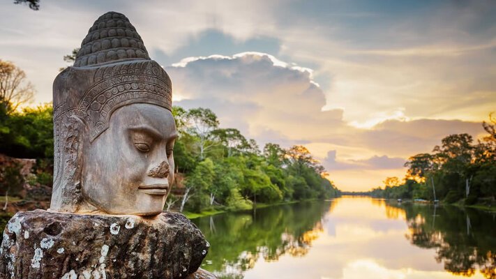 13 Day Vietnam and Cambodia Highlights with APT