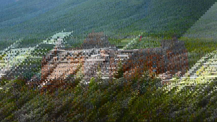 Canadian Rockies & Pacific Coast (Small Group)