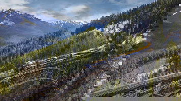 13 Day Majestic Rockies with the Rocky Mountaineer (Globus)