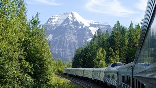 Canada Coast To Coast Tours - 2025 & 2026 Seasons