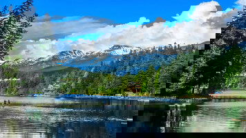 27 Day Natural Wonders of the Rockies and Alaska (APT)