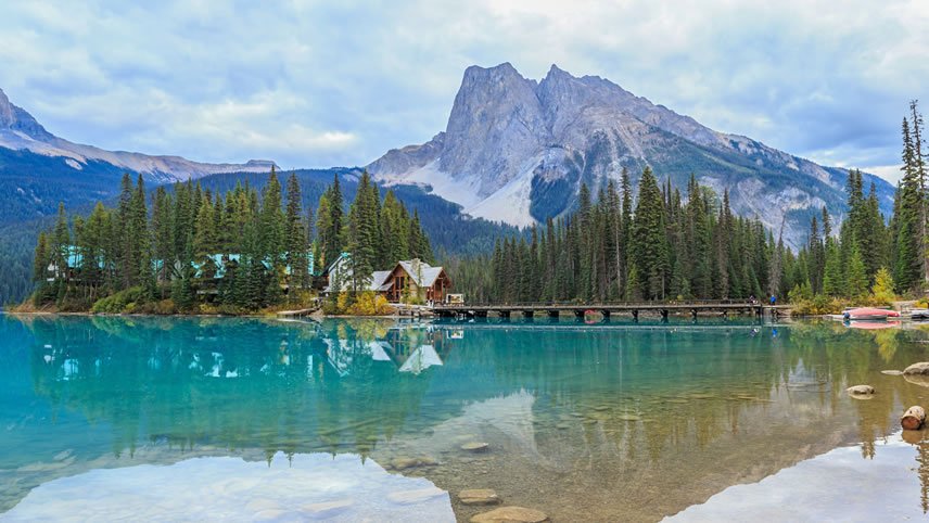 Western Canada's Rockies, Lakes, and Wine Country