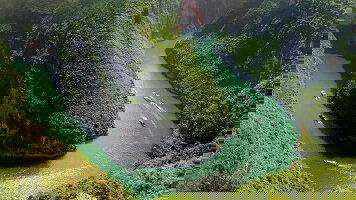 Yangtze River Cruises River Cruises)