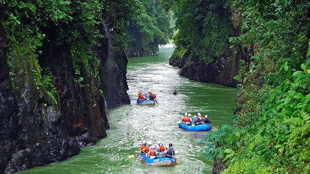 <a href="/tours/costa-rica/adventure" class="u-link">Raft the Pacuare River</a>