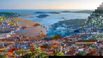 18 Day An Extended Journey Of Changing Light & Coastal Lives (Explora Journeys)