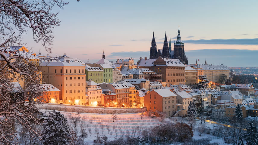 Danube Christmas Markets and Prague