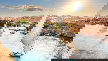 13 Day Jordan & Egypt: Petra to the Pyramids (Small Groups) (Tauck)