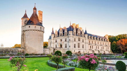 15 Day Taste of Bordeaux with Bilbao, San Sebastian, Loire Valley and Paris (Wine Cruise) (AmaWaterways)