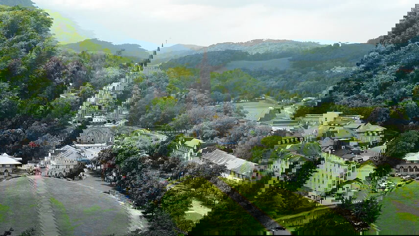 Pilgrimage to Fatima & Lourdes with Barcelona