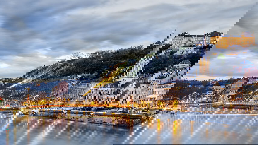 Flavors of Burgundy with Geneva and Paris (Wine Cruise)