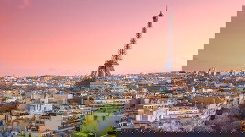 24 Day Central & Western Europe: City Meets Coast (Topdeck)