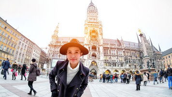 19 Day European Whirl (Winter) (Contiki)