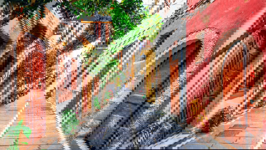 Athens, Naxos & Crete