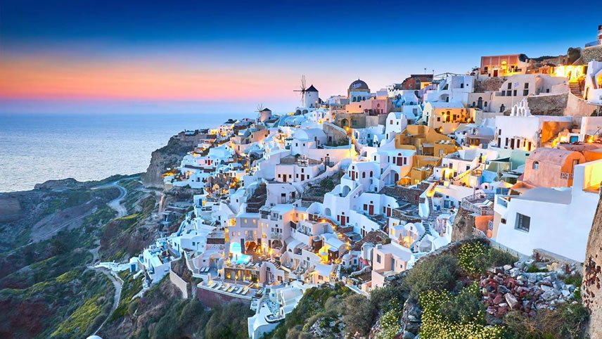 Why You Should Tour Greece this Season