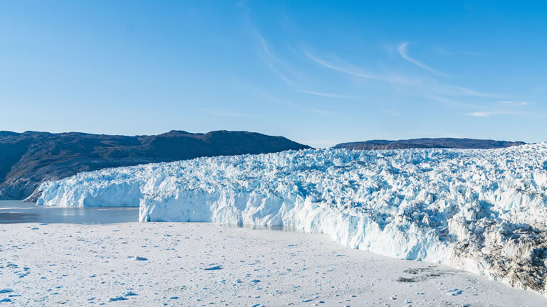 Expedition to the Thule Region