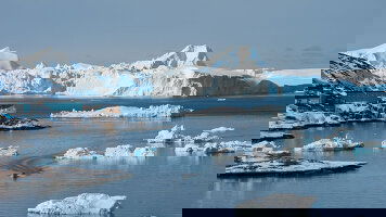 21 Day Arctic Canada And Greenland Expedition – Circumnavigating Baffin Bay (HX Expeditions)