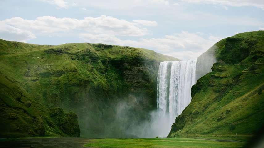Icelandic Nature and Traditions