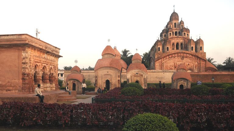 Cruise & Rail: The Sacred Ganges & the Maharajas' Express (Rail in Reverse)