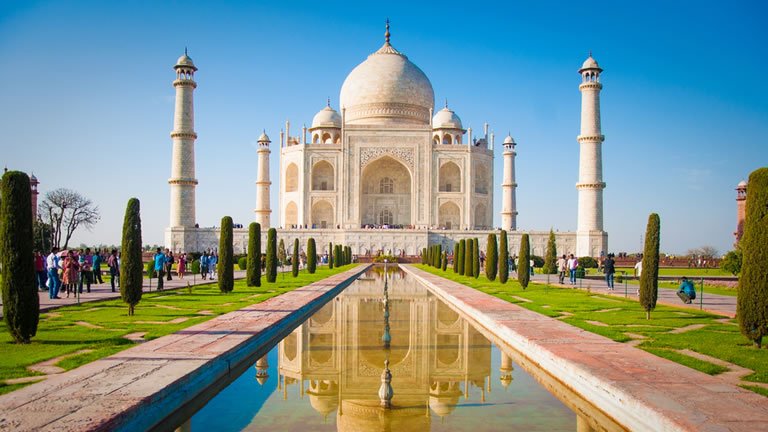 Icons of India: The Taj, Tigers & Beyond with Southern India