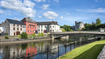 17 Day Essential Britain & Ireland with Romantic Rhine (Avalon)