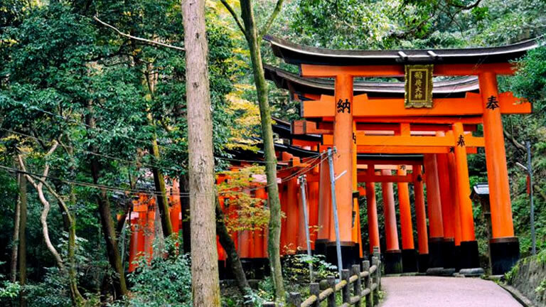 Majestic Japan with Seoul & Osaka