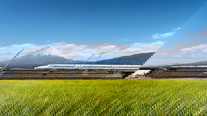 Visions of Japan with Hiroshima & Osaka