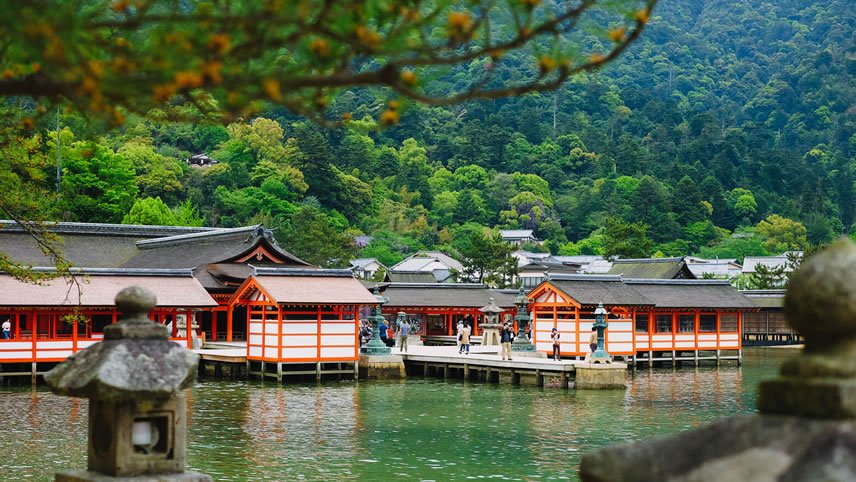 Japanese Ancestral Traditions and Legendary Shrines