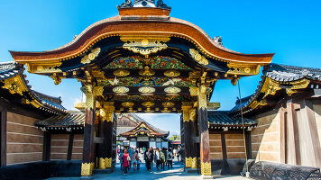 12 Day Land of the Samurai (On The Go Tours)
