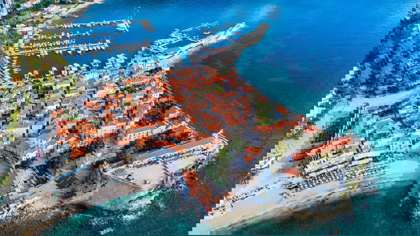 Balkans Coast Explorer