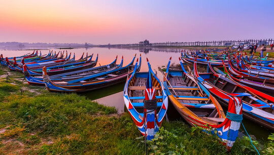 Irrawaddy Cruising Life
